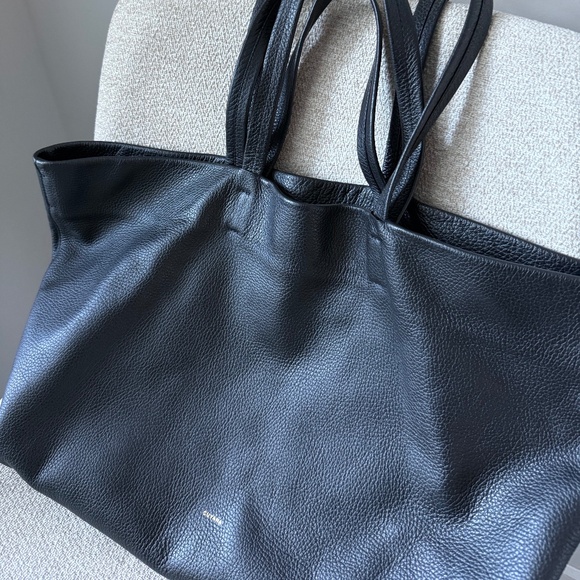 CUYANA Classic Easy Tote - Picture 3 of 8